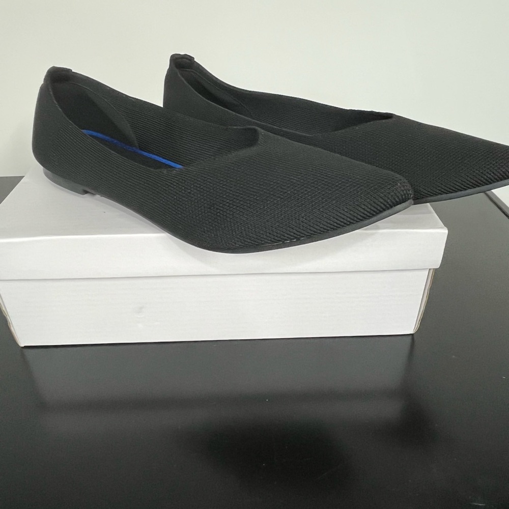 Cloth pointed toe flats